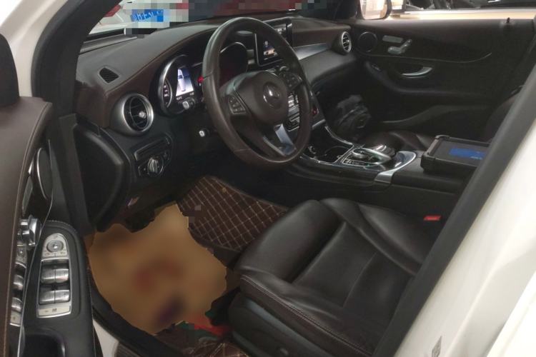 Used Mercedes-Benz GLC 2018 Facelifted GLC 260 4MATIC Dynamic Edition
