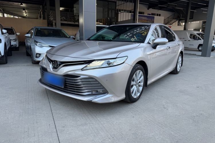 Used Toyota Camry 2019 2.0G Luxury Edition China VI Standard