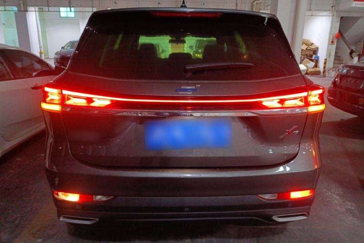 Used Oshan X7 PLUS 2022 1.5T Blue Whale Edition Automatic Luxury 7-Seater
