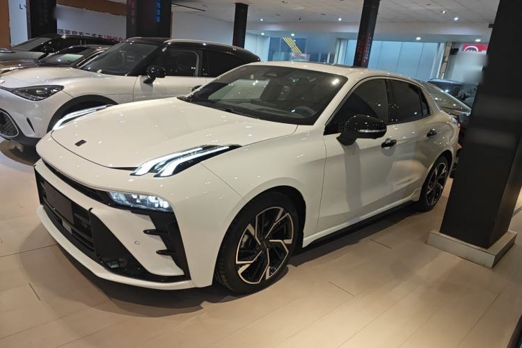 Used Lynk & Co 03 2025 1.5TD DCT Champion Edition Pro
