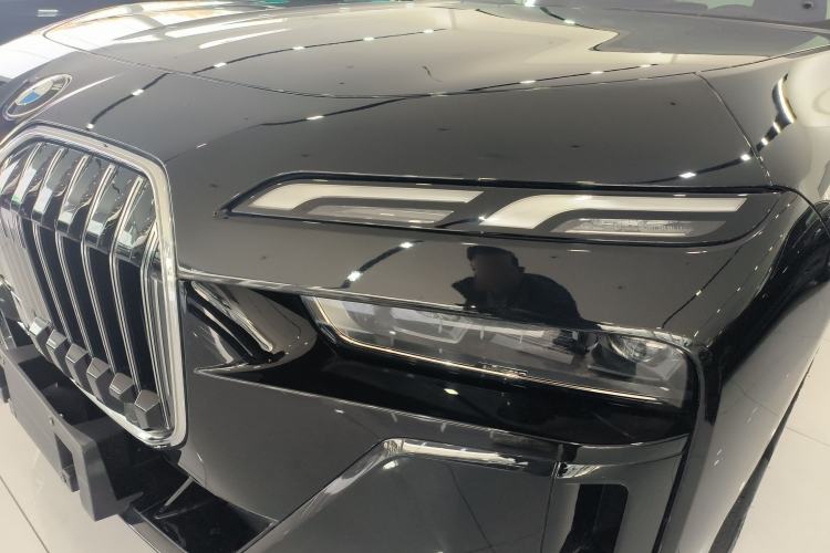 Used BMW 7 Series 2023 735Li M Sport Package
