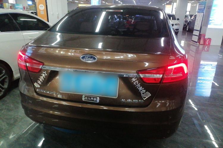 Used Ford Escort 2015 1.5L Automatic Comfort Model
