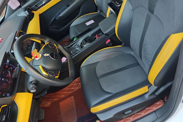 Used Dongfeng Aeolus Yixuan 2023 Mach Edition 1.5T Automatic Pursuit Rider Version
