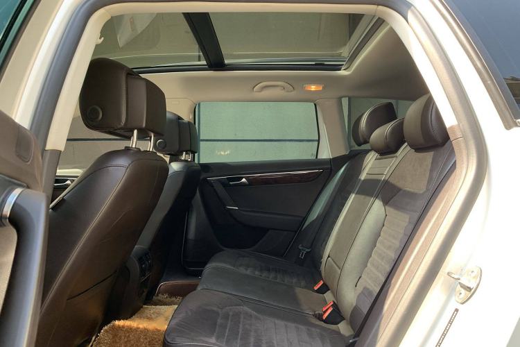 Used Volkswagen Magotan 2012 Travel Edition 2.0 TSI Comfort Version
