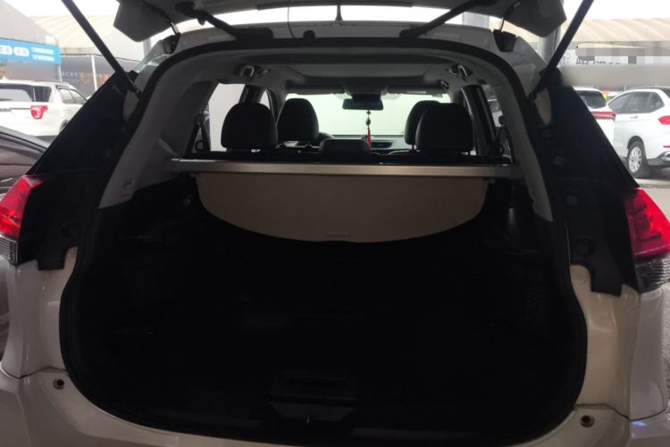 Used Nissan X-Trail 2017 2.0L CVT Comfort Edition 2WD
