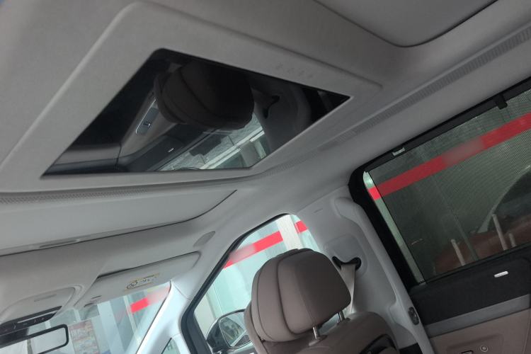 Used XPeng X9 2025 740 Ultra-Long Range Max
