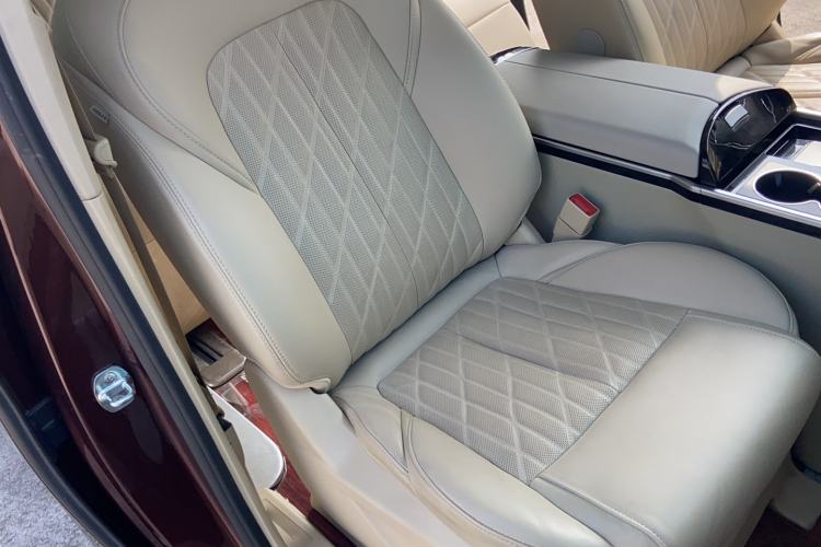 Used Buick GL8 2022 ES Land Cruiser 653T Luxury Model
