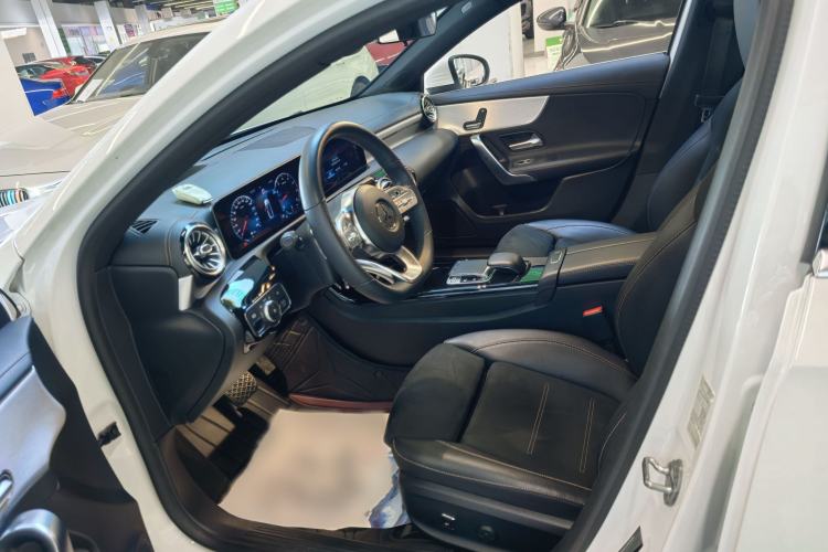 Used Mercedes-Benz A-Class 2019 A 200 L Sport Sedan First Edition Special Edition
