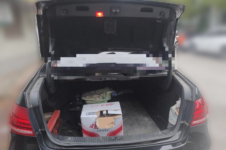 Used Mercedes-Benz E-Class 2015 Facelift E 200 L
