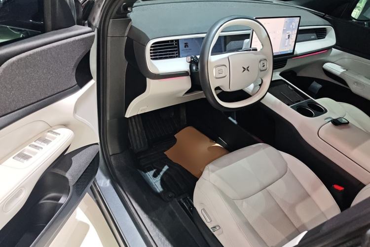 Used XPeng G6 2023 700 Four-Wheel Drive Performance Max
