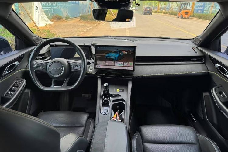 Used Lynk & Co 03 2023 1.5TD DCT JingPro
