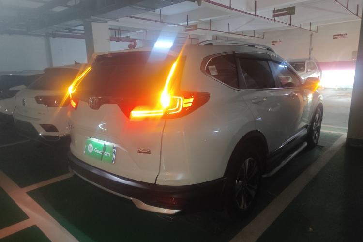 Used Honda CR-V 2021 240TURBO CVT 2WD Fashion Edition
