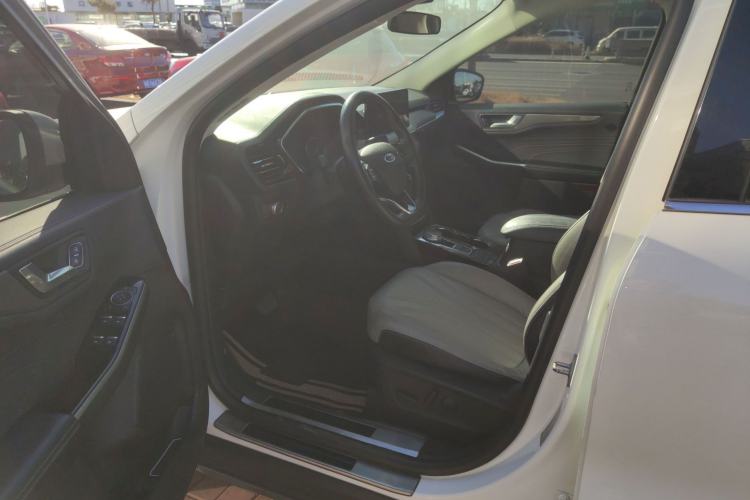 Used Ford Escape 2020 EcoBoost 245 Four-Wheel Drive Titanium Edition
