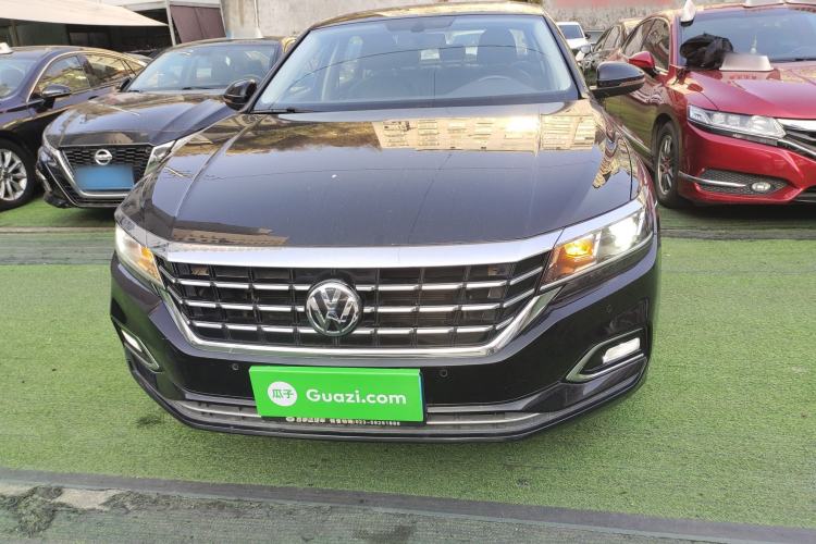 Used Volkswagen Passat 2019 330TSI Elite Edition China VI
