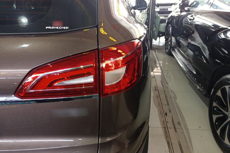 Used Haval H7 2016 Blue-Label H7 2.0T Automatic Luxury Model
