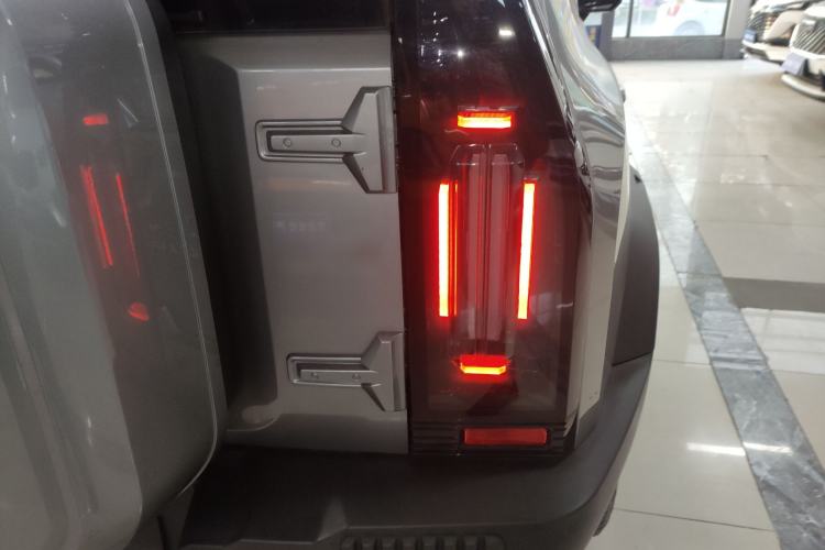 Used JETOUR Traveler 2023 1.5T Two-Wheel Drive Discovery PRO
