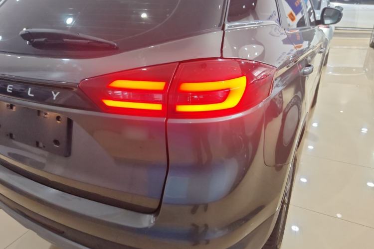 Used Geely Auto Emgrand X7 Sport 2021 1.8TD DCT Two-Wheel Drive Asian Games Edition
