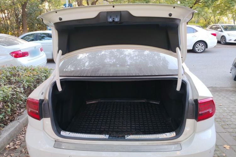 Used Volkswagen Lamando 2021 230TSI DSG Fashion Edition