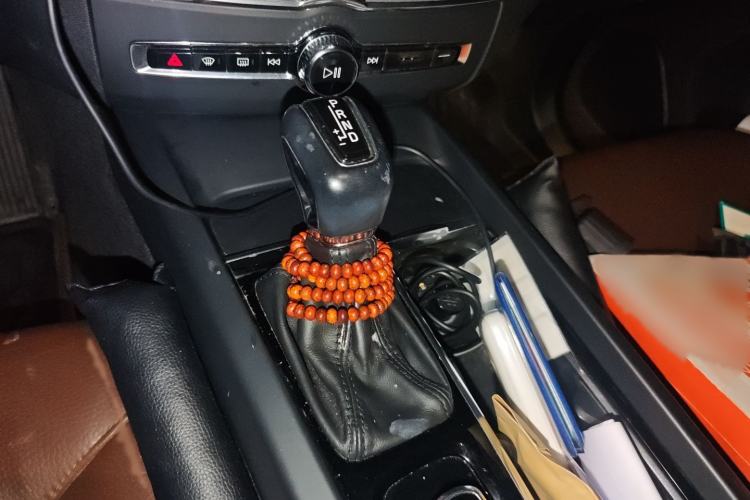 Used Volvo XC60 2019 T5 4x4 Smart Edition China V Standard