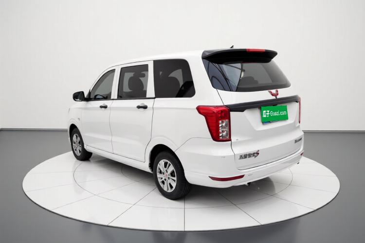 Used Wuling Hongguang 2021 1.5L S Base Version LAR