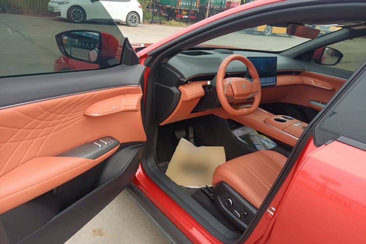 Used  S07 2024 215Max Qiankun Intelligent Driving ADS SE Range-Extended Version
