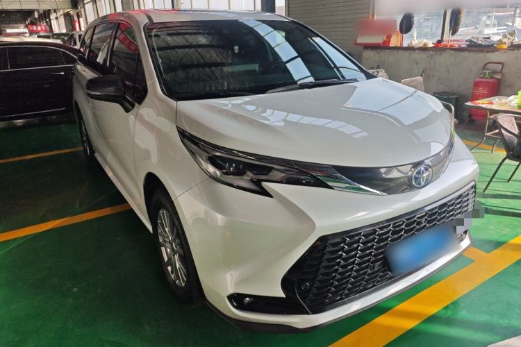 Used Toyota Sienna 2021 2.5L Hybrid Comfort Edition
