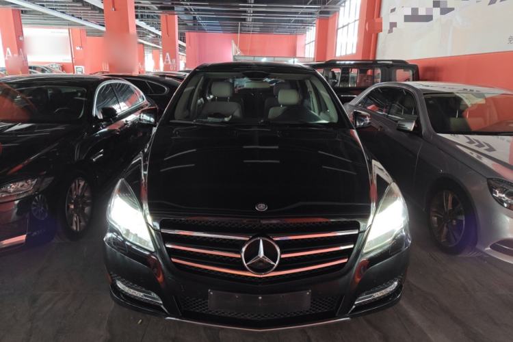 Used Mercedes-Benz R-Class 2014 R 320 4MATIC Business Model