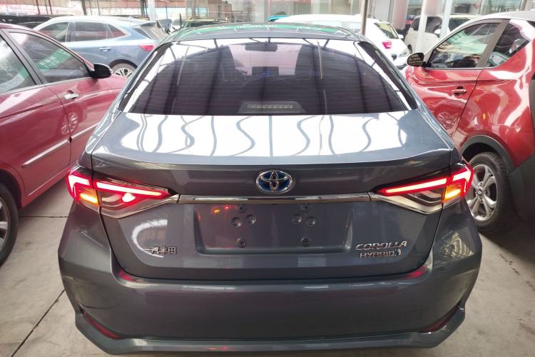 Used Toyota Corolla 2021 Dual-Motor 1.8L E-CVT Elite Edition