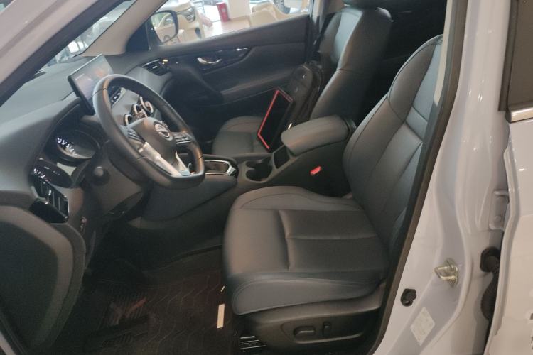 Used Nissan Qashqai 2025 Honor 2.0L CVT XV+ Leading Edition