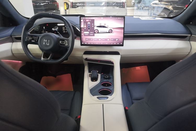 Used Zeekr 001 2025 YOU Edition 100 kWh All-Wheel Drive
