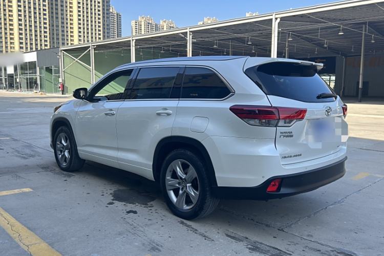 Used Toyota Highlander 2018 2.0T Four-Wheel Drive Luxury Edition 7 Seats China V Emission Standard
