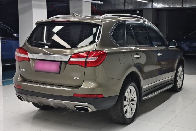 Used Haval H8 2017 2.0T Gasoline 4x4 Smart Enjoyment Version
