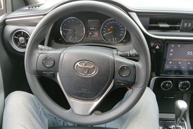 Used Toyota Corolla 2017 Revised Version 1.2T S-CVT GL-i
