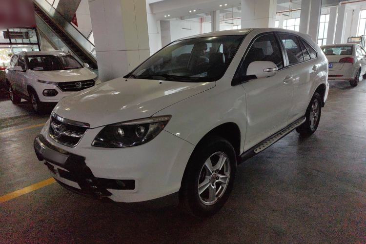 Used BYD S6 2014 2.0L Manual Luxury 5-Seater