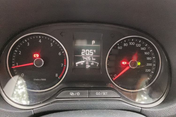 Used Volkswagen Polo 2014 1.6L Cross Polo Automatic
