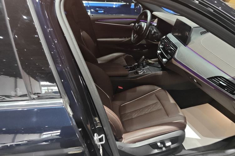 Used BMW 5 Series 2022 Restyled 530Li Leading Edition M Sport Package
