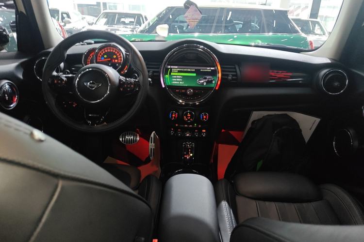 Used  MINI 2019 2.0T COOPER S Artist Five-Door Edition
