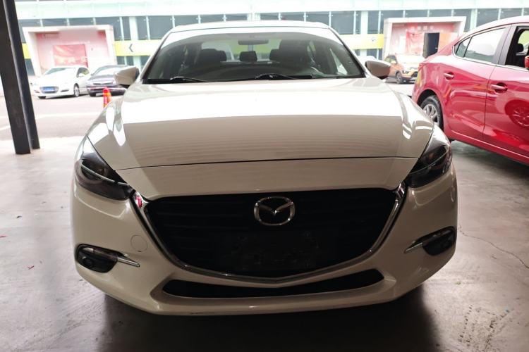 Used Mazda Mazda 3 Axela 2017 Sedan 1.5L Automatic Luxury Model Emission Standard China V
