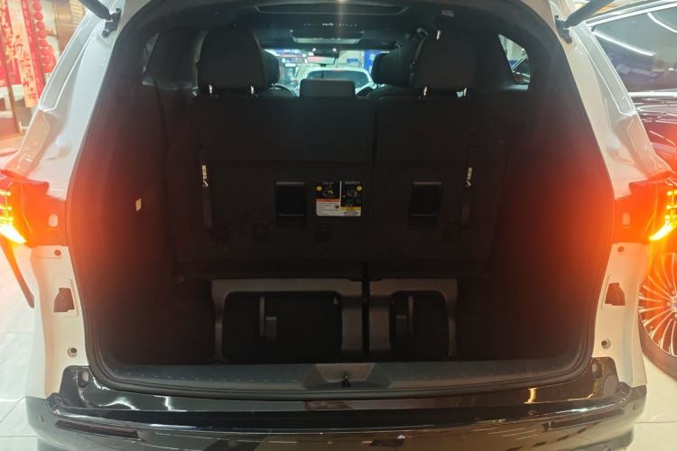 Used Toyota Sienna 2021 2.5L Hybrid Platinum Edition