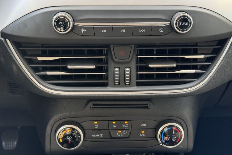 Used Ford Focus 2019 Hatchback 1.5L Manual FENGYUE Model China V Standard