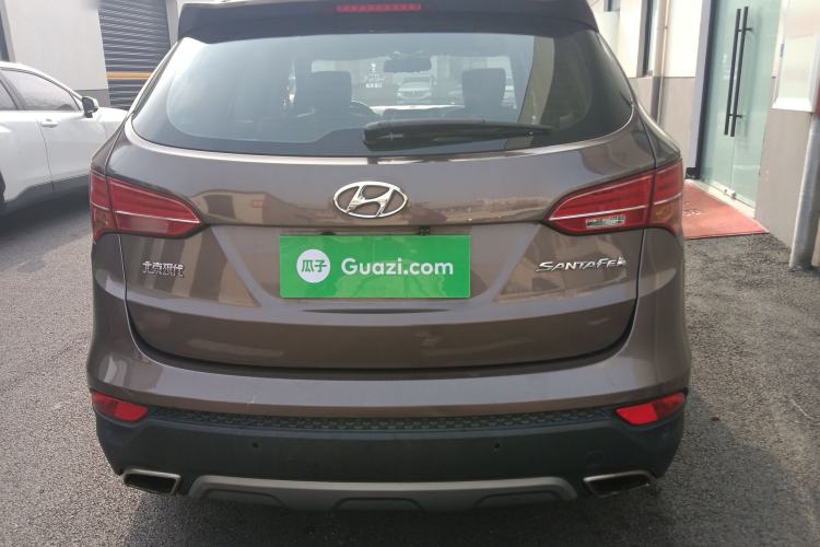 Used Hyundai Santa Fe 2013 2.4L Automatic Two-Wheel Drive Smart Version
