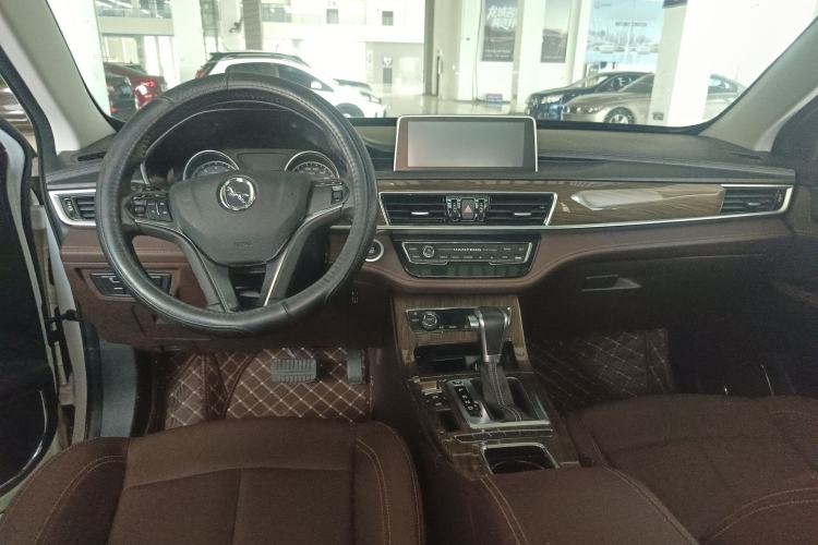 Used Hanteng X5 2018 1.5T CVT Luxury Edition
