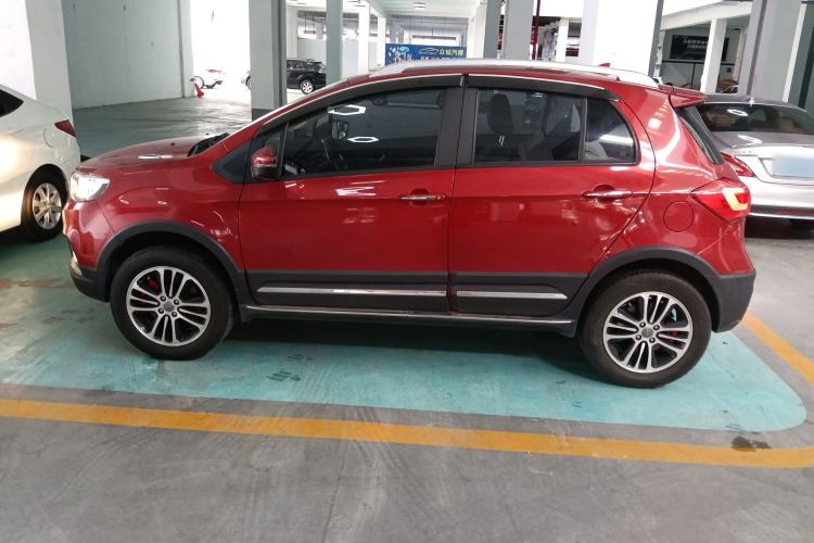 Used Haval H1 2016 Revised Version Blue Badge 1.5L AMT Comfort Edition
