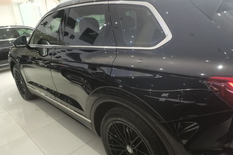 Used Volkswagen Touareg 2021 2.0 TSI Flagship Special Edition
