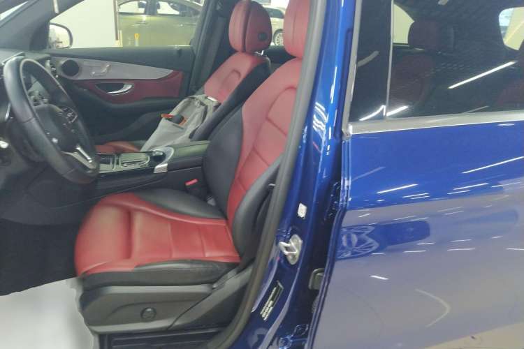 Used Mercedes-Benz GLC 2020 Facelift GLC 300 L 4MATIC Dynamic Edition
