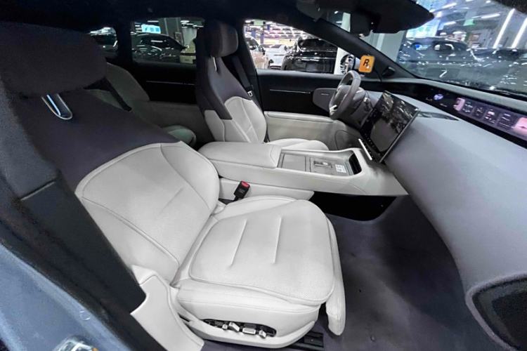 Used  12 2023 650 Three-Laser Four-Wheel Drive Performance Edition
