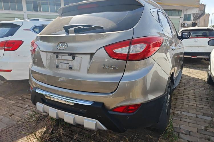 Used Hyundai ix35 2015 2.0L Automatic 2WD Smart Type China IV
