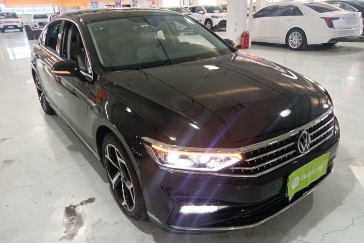 Used Volkswagen Magotan 2023 2 Million Units Limited-Edition 380TSI DSG Flagship Version
