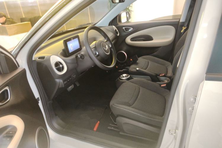 Used Wuling Bingo 2023 203km Light Edition
