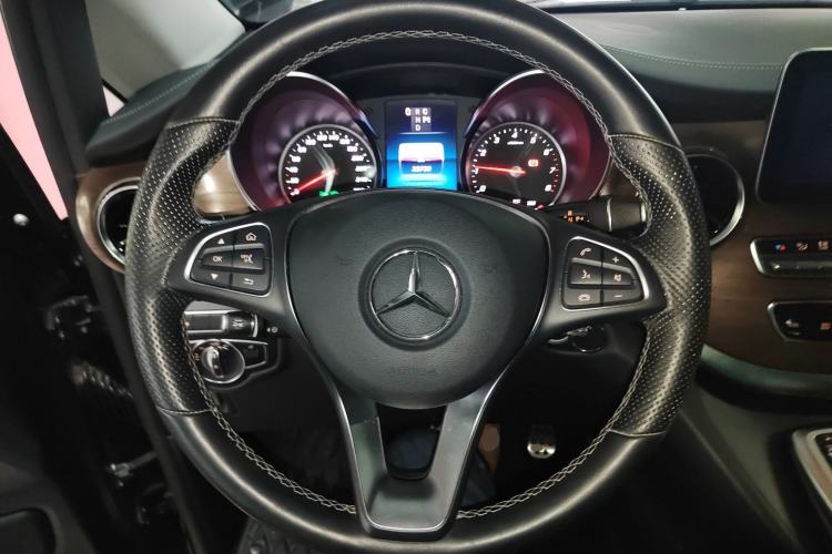 Used Mercedes-Benz V-Class 2020 V 260 L Long-wheelbase Luxury Edition